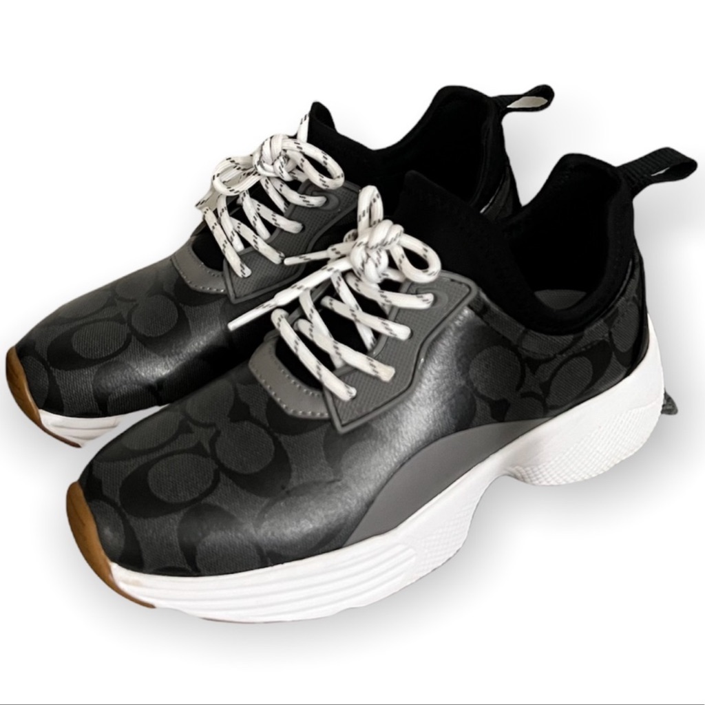 Coach Runner Size 9.5 Brand New